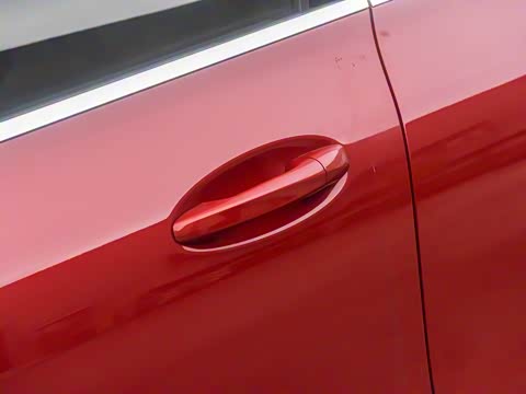 2025�� CLA 200 ���ܳ�