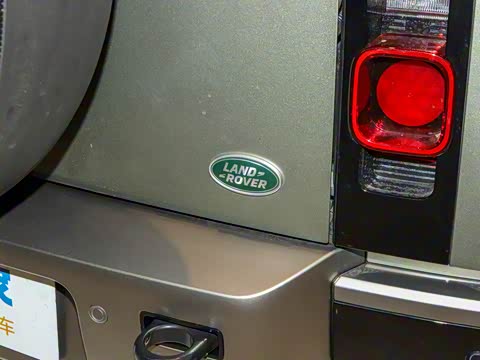 2025�� 90 3.0T P400 X-Dynamic HSE