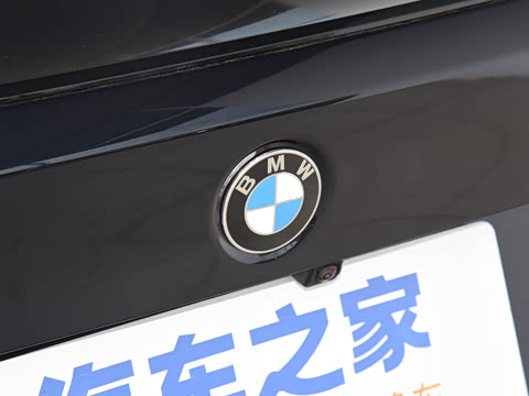 2026�� 330Li ������ M�˶���ҹ��װ