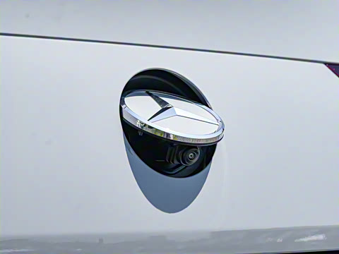 2025�� CLA 260 4MATIC ��ذ�