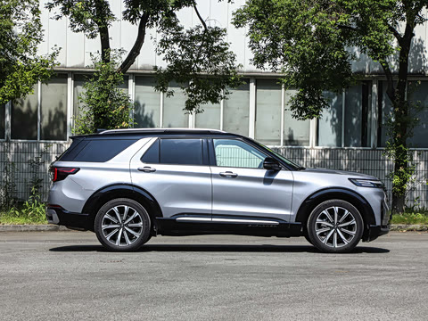 2027�� 2.3T EcoBoost ���� 6��