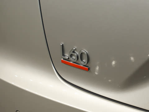 2025�� 85kWh ������