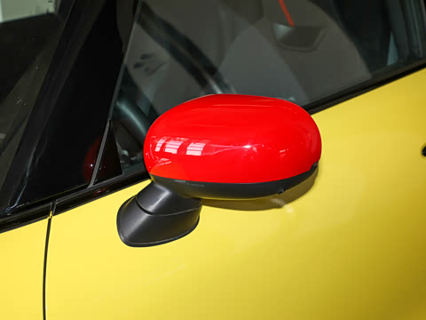 2025�� JOHN COOPER WORKS