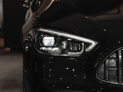 2026�� AMG C 43 4MATIC