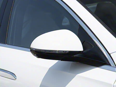 2025�� �Ŀ� E 260 L