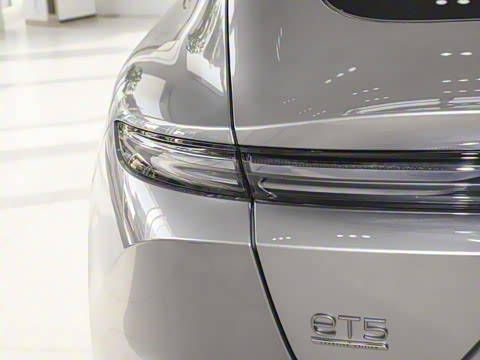 2025�� �ھ������ 100kWh