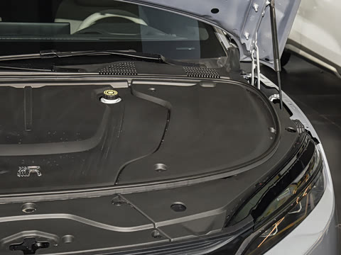2026�� EV �Ǽݰ� 705KM����������