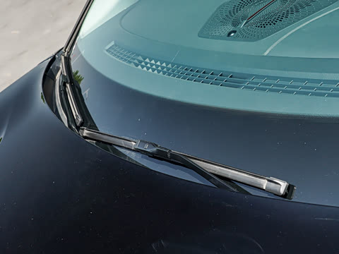 2025�� �Ŀ�  2.0T PHEV ����200��������� 7��