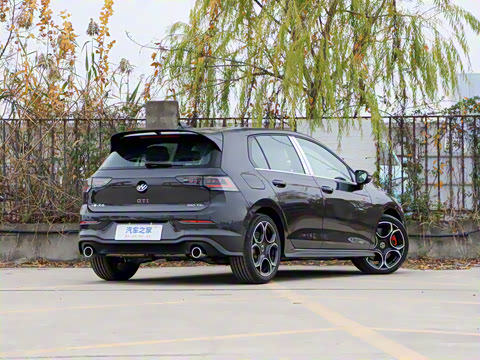 2026�� 380TSI DSG GTI