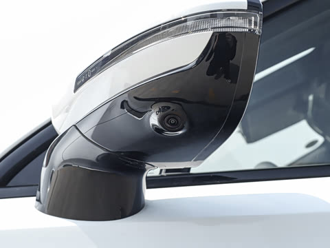 2026�� 1.5T 210KM������