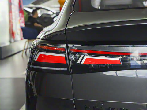 2026�� ���L GTS 380TSI �趯��