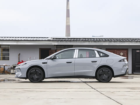 2026�� 535 PLUS�����