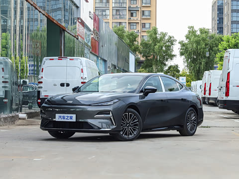 2025�� 130km EM-i ������