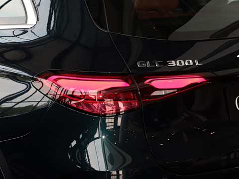 2026�� �Ŀ� GLC 300 L 4MATIC ������ 5��