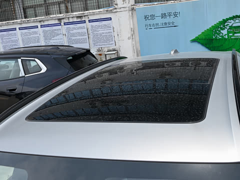 2026�� �Ŀ� xDrive 40Li ������M�˶���ҹ��װ