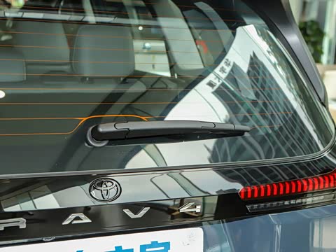 2026�� 2.0L ����������