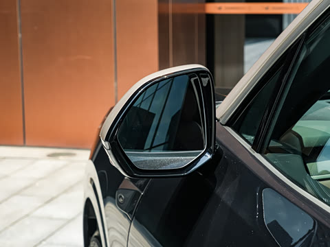 2026�� Ultra+ ������