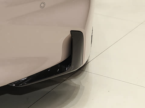 2025�� �Ŀ� 710 Max��