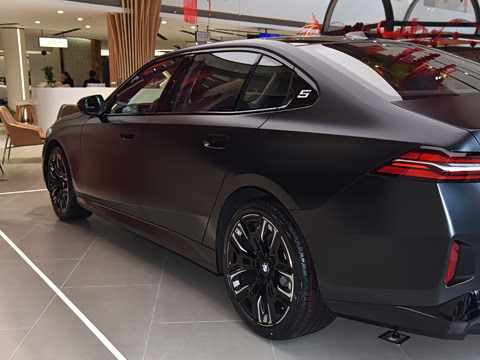 2026�� 530Li �����