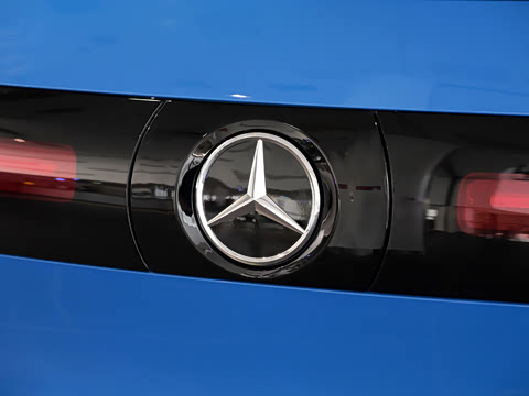 2026�� ����� 400 L 4MATIC