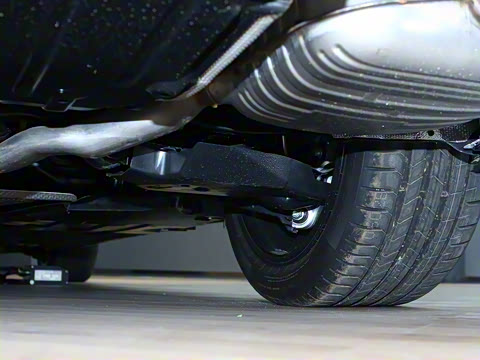 2026�� E 300 L ʱ���˶���