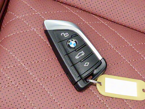 2026�� eDrive 40 L ��ҹ��װ