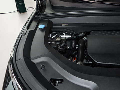 2025�� Pro ���ܻ��°�