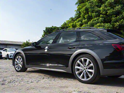 2026�� allroad quattro 55 TFSI