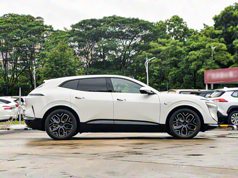 2026�� Ultra ���������