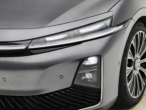 2025�� ������