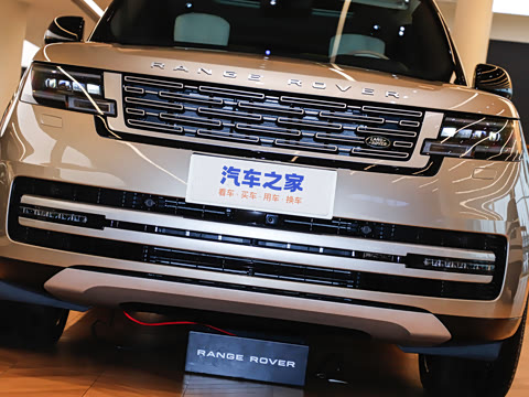 2026�� 3.0 L6 400PS AB�����