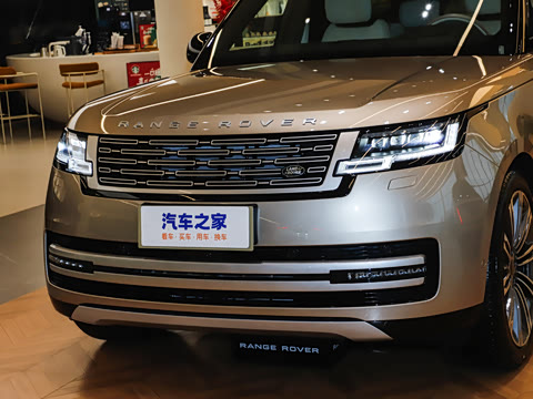 2026�� 3.0 L6 400PS AB�����