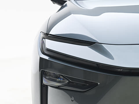 2026�� 710 Ultra�����״��