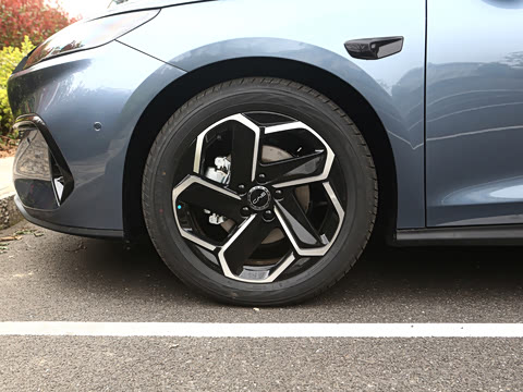 2026�� DM-i 210KM������