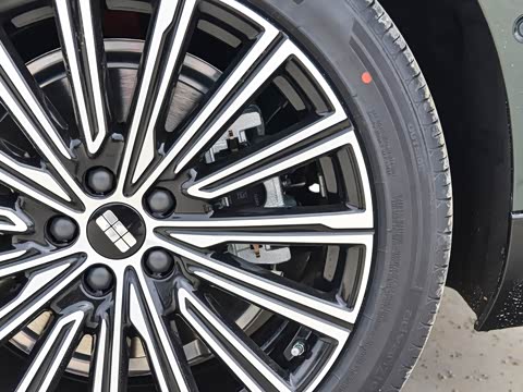 2026�� 225km EM-i Զ�����ǺӰ�