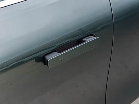 2026�� 225km EM-i Զ�����ǺӰ�