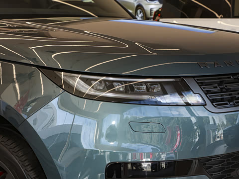 2025�� 400PS Dynamic SE