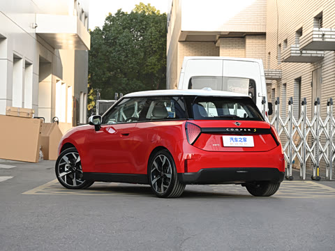 2026�� 463km COOPER SE ������