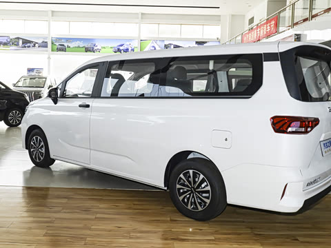 2026�� 2.0L �ֶ����������� 7��