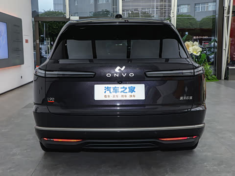 2025�� Ultra ������