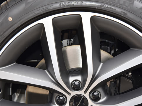 2026�� 3.0 L6 400PS HSE�����