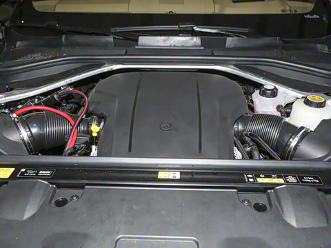 2024�� 4.4 V8 SV���ٴ����ӳ��� 4��