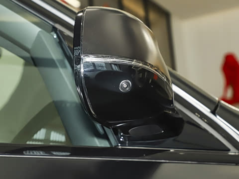 2026�� xDrive 40Li �����