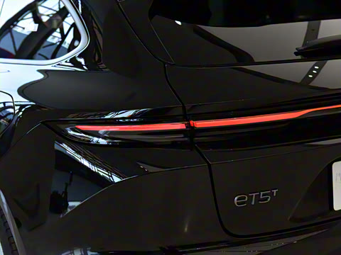 2025�� ��Ӱ��װ�޶��� 100kWh Touring