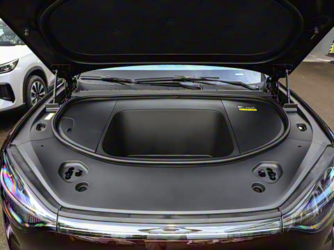 2025�� ���� Ultra�� 100kWh 5����