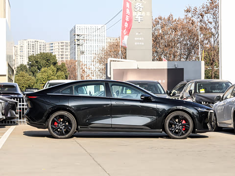 2026�� ����200 Pro�˶���