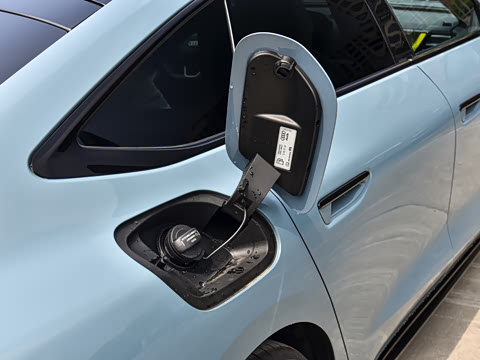 2026�� TFSI quattro 200kW �콢��