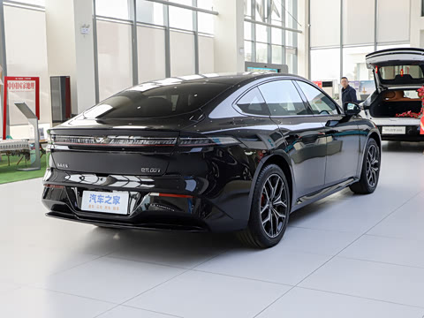 2025�� ���� 650MaxѲ����