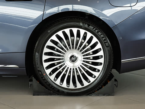 2025�� ���� ����Max (896�߼����״