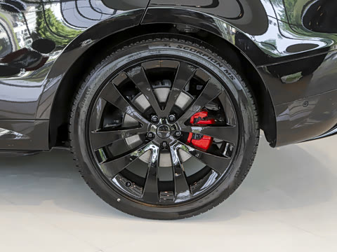2026�� 400PS Dynamic SE